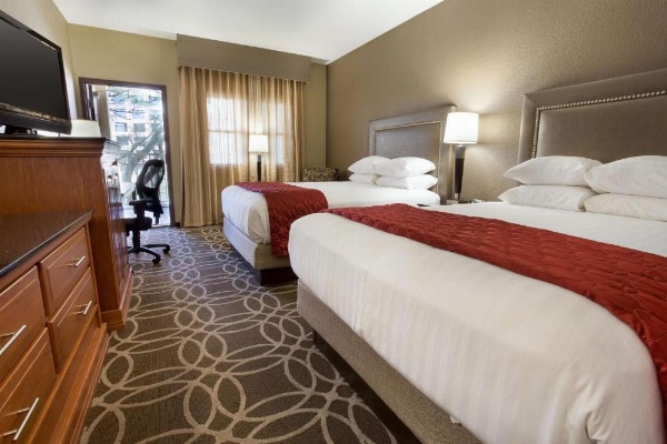 Drury Inn & Suites San Antonio Riverwalk image 16